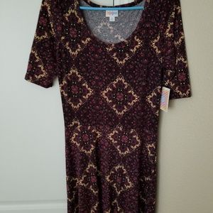 BNWT LULAROE MEDIUM ANA